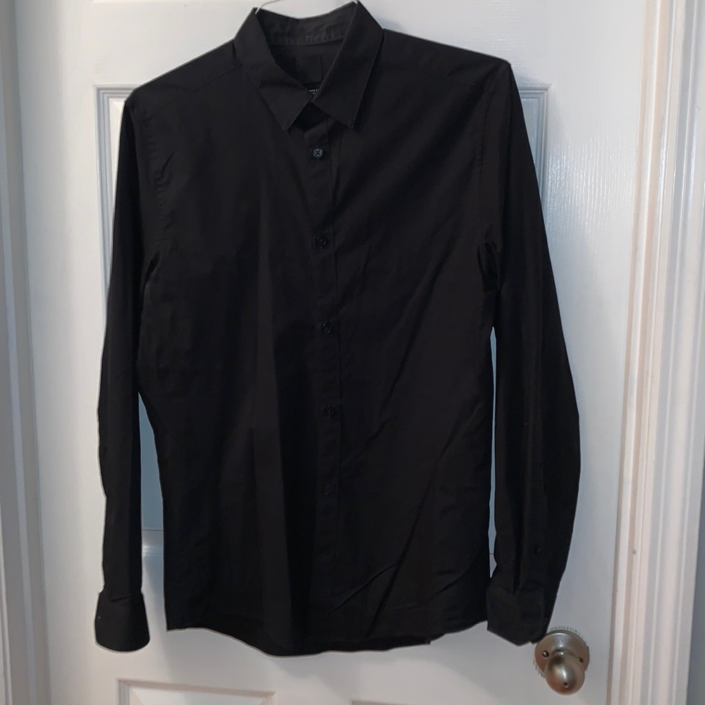 H&M men’s dress shirt